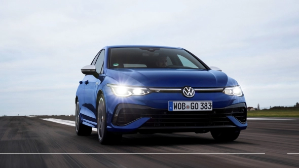 Volkswagen Golf - slide 7